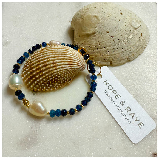 Faceted Jade & Baroque Pearl Stretch Bracelet | Everyday Wave