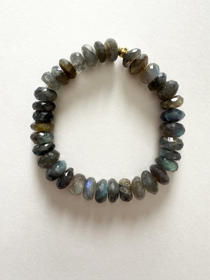 Labradorite-gemstone-stretch-bracelet