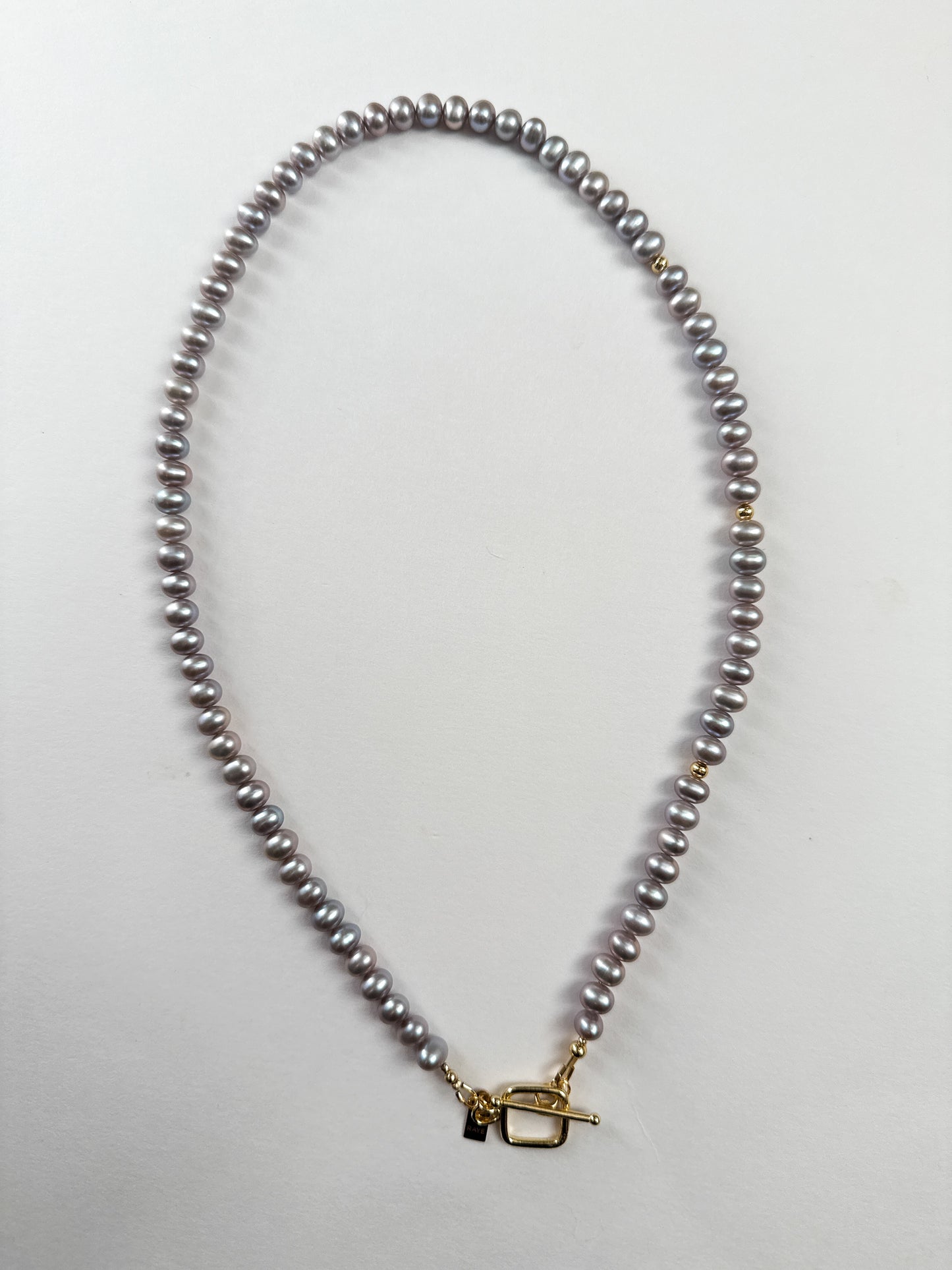 Elegant 18-inch pearl necklace with iridescent peacock pearls – bridal jewelry by Hope & Raye